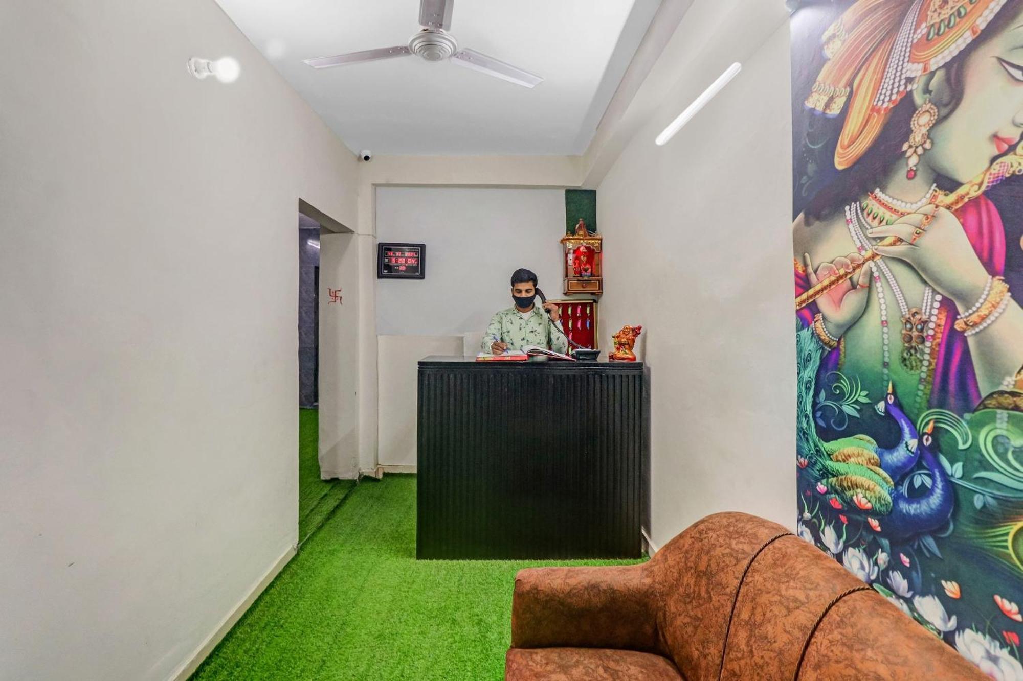 Super Capital O Moody Inn デリー エクステリア 写真